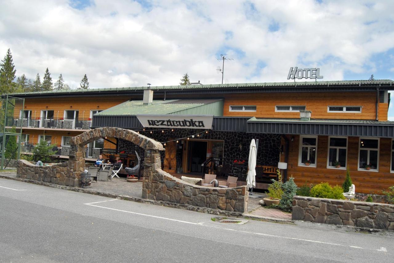 Hotel Nezabudka ตาตรันสกา ชตราบา ภายนอก รูปภาพ